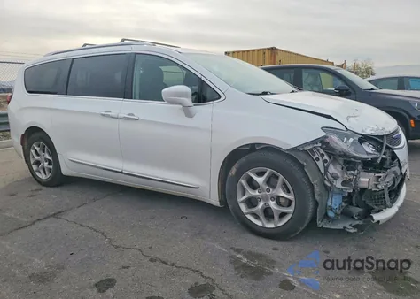 2018 Chrysler Pacifica Touring L from USA, damaged, VIN 2C4RC1BG3JR169239